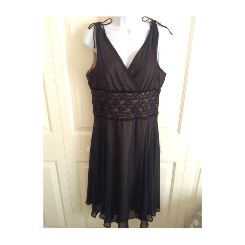 Connected Petite Empire Waist Swing Dress Size 14P